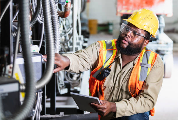 Best Affordable Emergency Electrician  in Dexter, OR